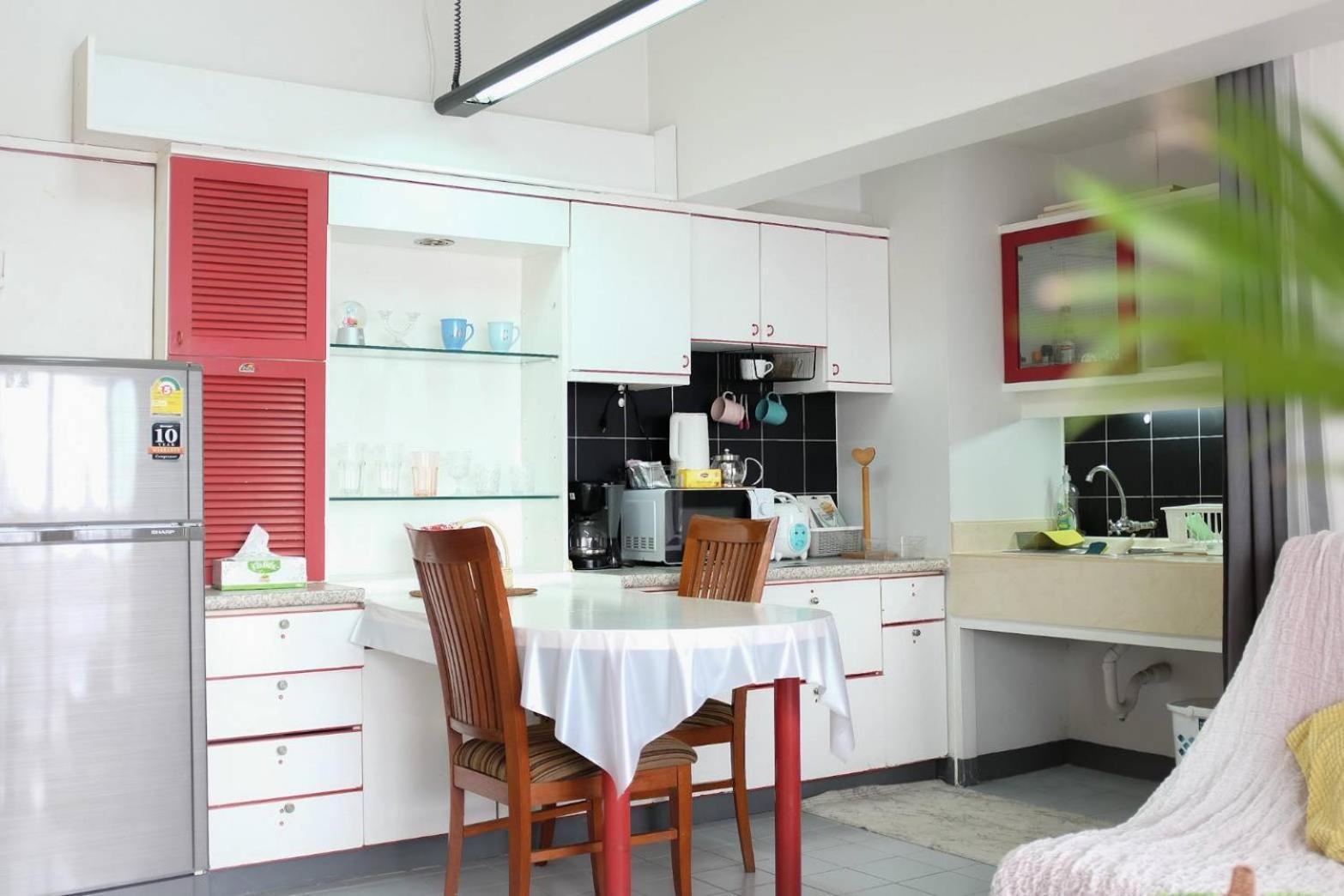 Cozy 1Br Walk To Bts And Airport Rail Link Close To Malls T Бангкок Экстерьер фото