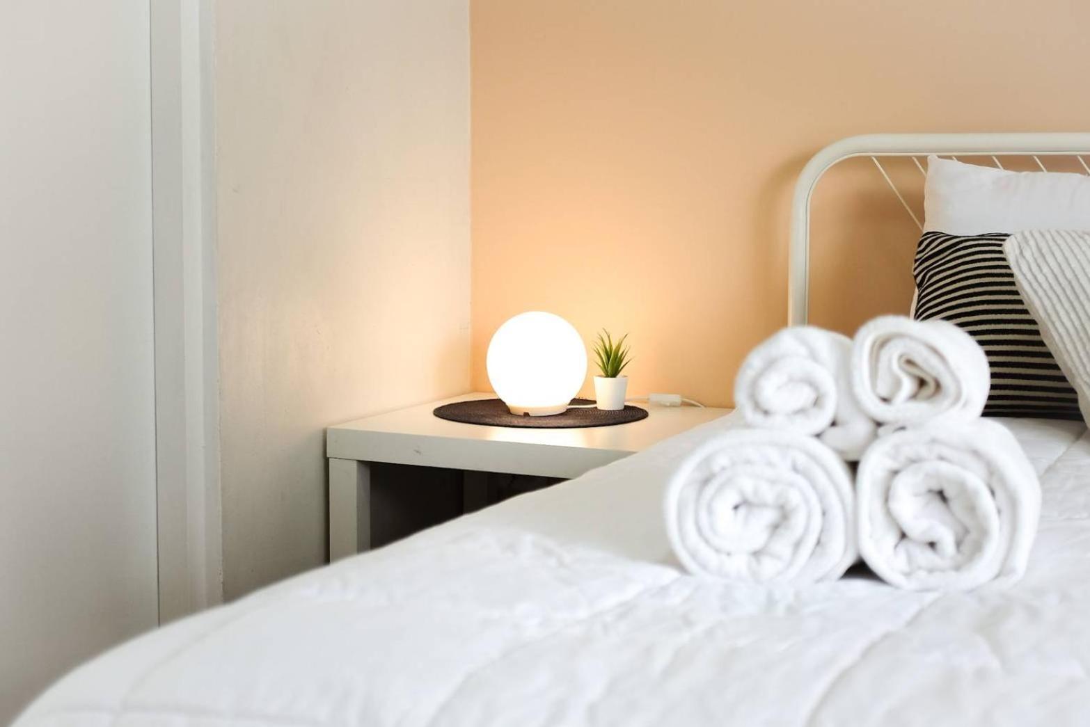 Cozy 1Br Walk To Bts And Airport Rail Link Close To Malls T Бангкок Экстерьер фото