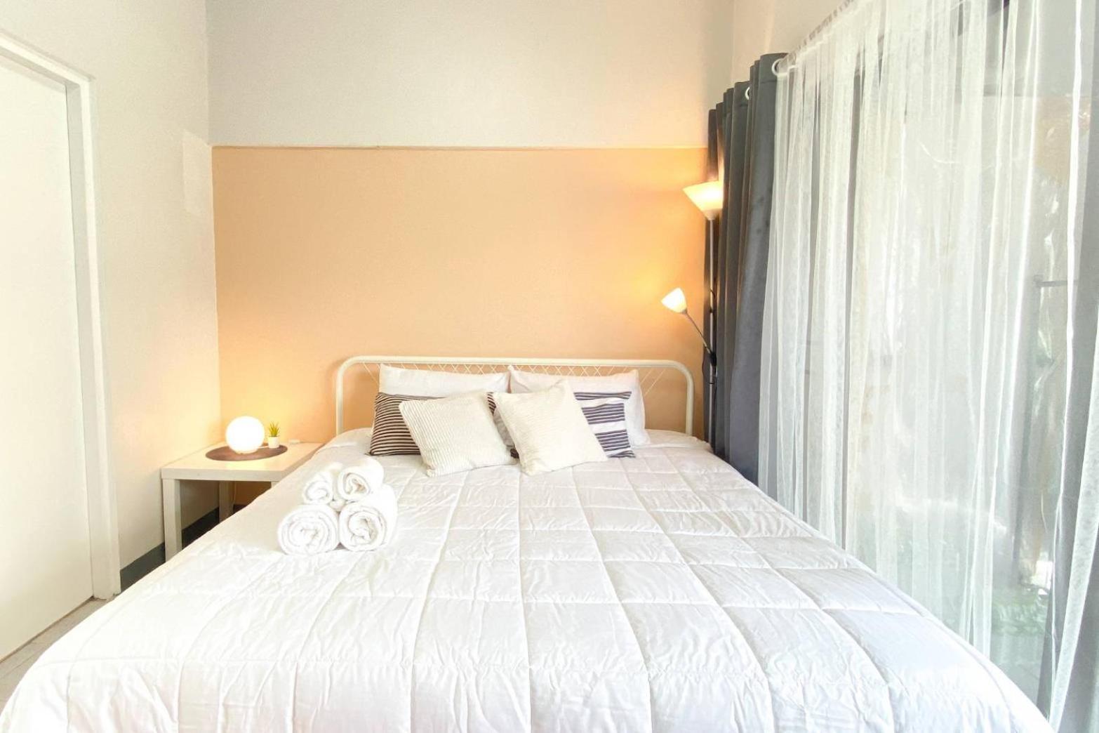 Cozy 1Br Walk To Bts And Airport Rail Link Close To Malls T Бангкок Экстерьер фото