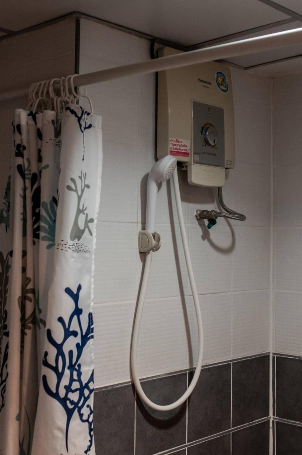 Cozy 1Br Walk To Bts And Airport Rail Link Close To Malls T Бангкок Экстерьер фото